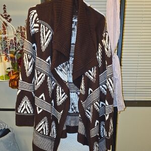Brown and White Patterned Women's Sweater